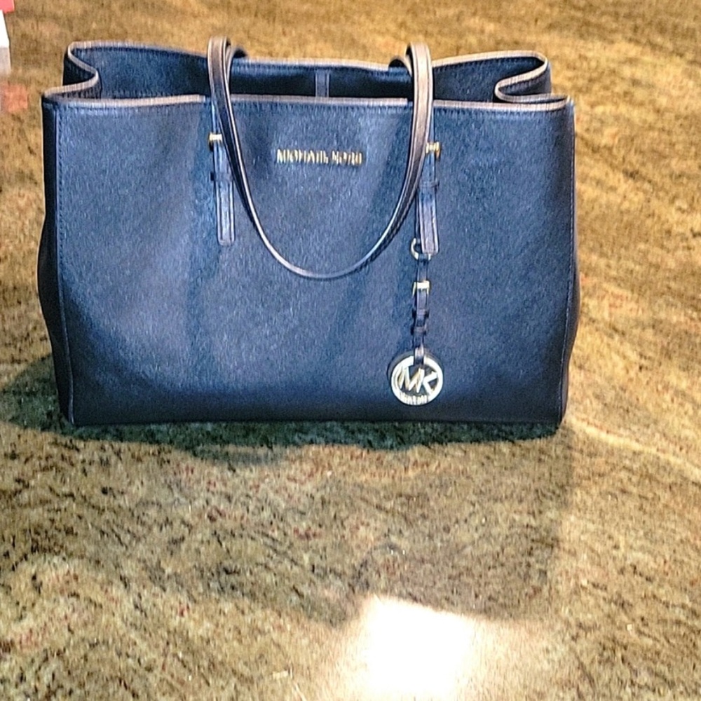 Like New MK Tote